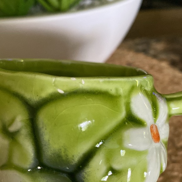 Vintage set of Inarco green apple and daisy ceramic mugs 1967 - Picture 14 of 15